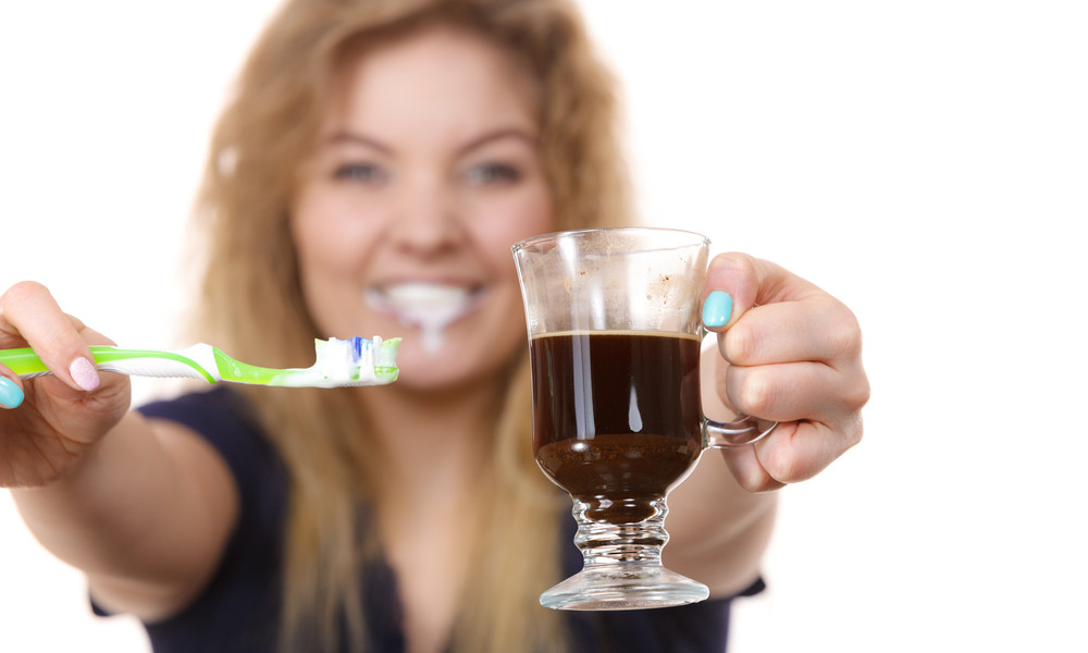 How to Prevent and Remove Coffee Stains From Your Teeth